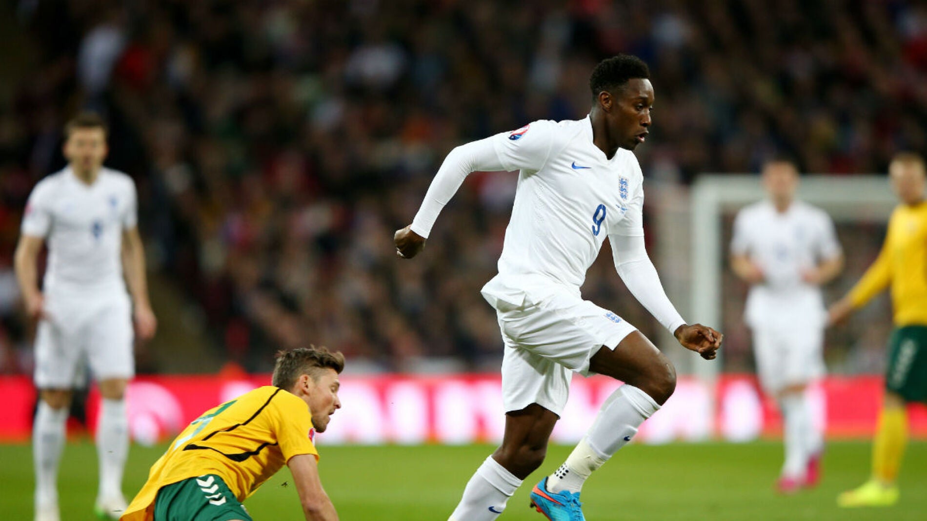Danny Welbeck, durante un partido con la selecci&oacute;n inglesa de f&uacute;tbol