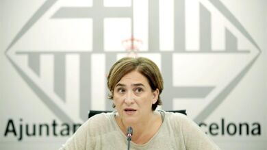 Ada Colau rectifica y dará licencias a hoteles por temor a indemnizaciones millonarias