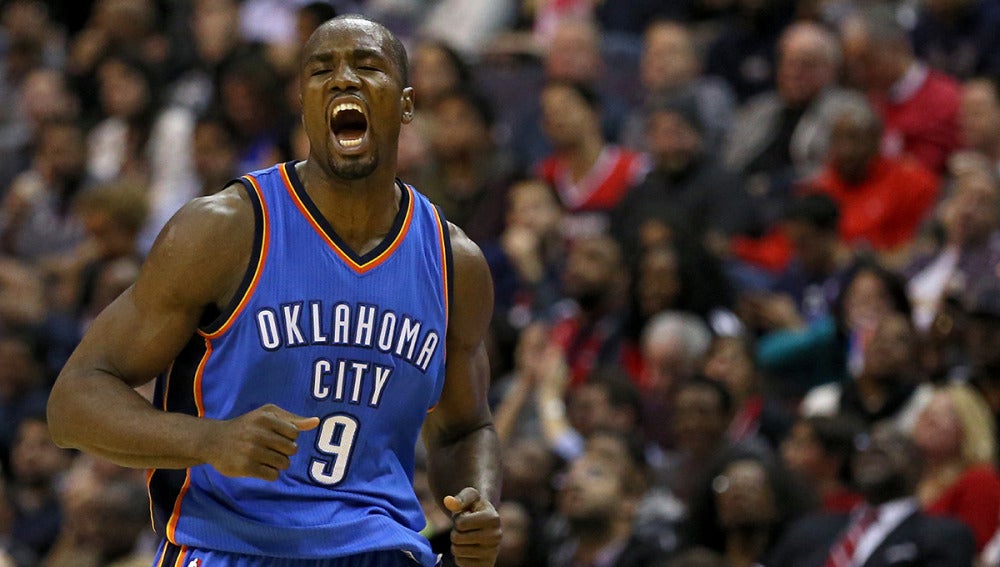 Serge Ibaka, durante un partido con los Thunder