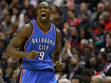 Serge Ibaka, durante un partido con los Thunder Serge Ibaka, durante un partido con los Thunder