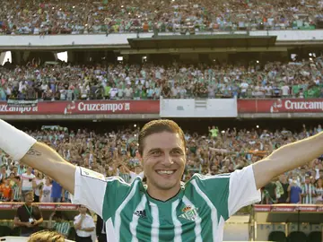 Joaquín, durante su presentación con el Betis Joaquín, durante su presentación con el Betis