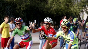 Fabio Aru, junto a Purito y Majka