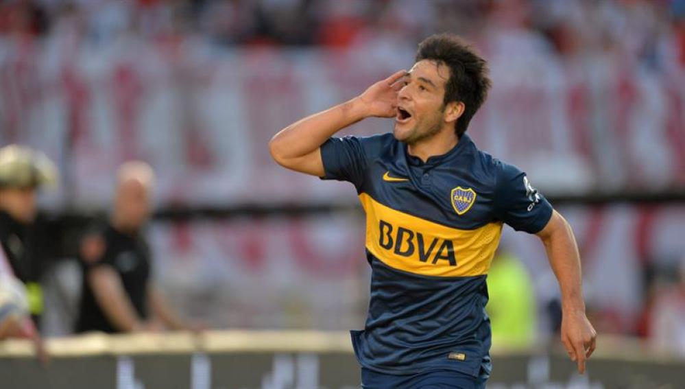 Nicolás Lodeiro celebra el gol de la victoria