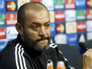 Nuno, en rueda de prensa Nuno, en rueda de prensa