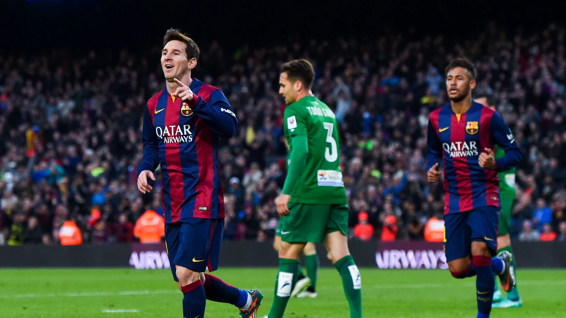 Messi celebra un gol frente al Levante Messi celebra un gol frente al Levante