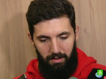 Nikola Mirotic, hablando con los medios