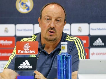 Rafa Benítez en rueda de prensa