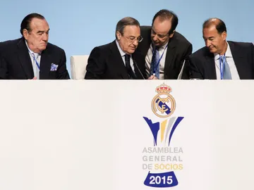 Florentino Pérez, durante la asamblea general de socios Florentino Pérez, durante la asamblea general de socios