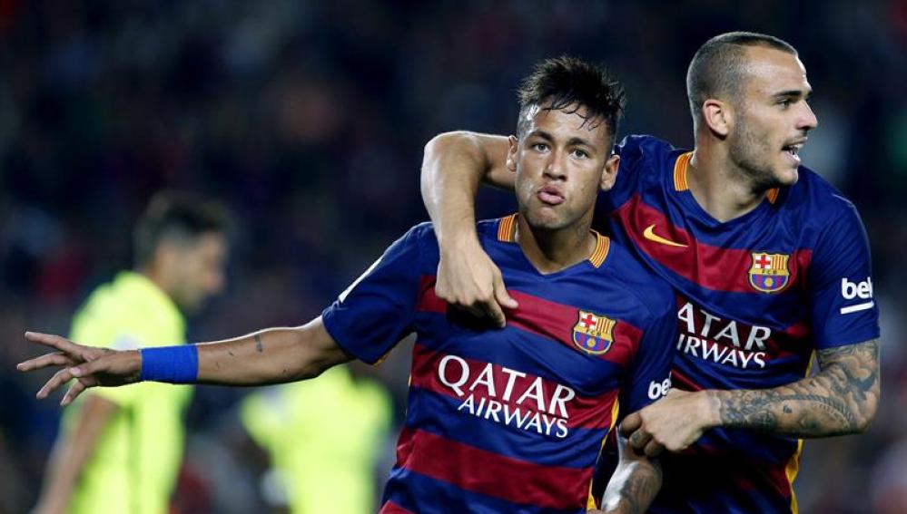 Neymar celebra su gol contra el Levante