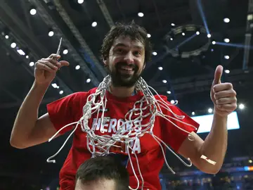 Llull celebra el Eurobasket 2015 Llull celebra el Eurobasket 2015