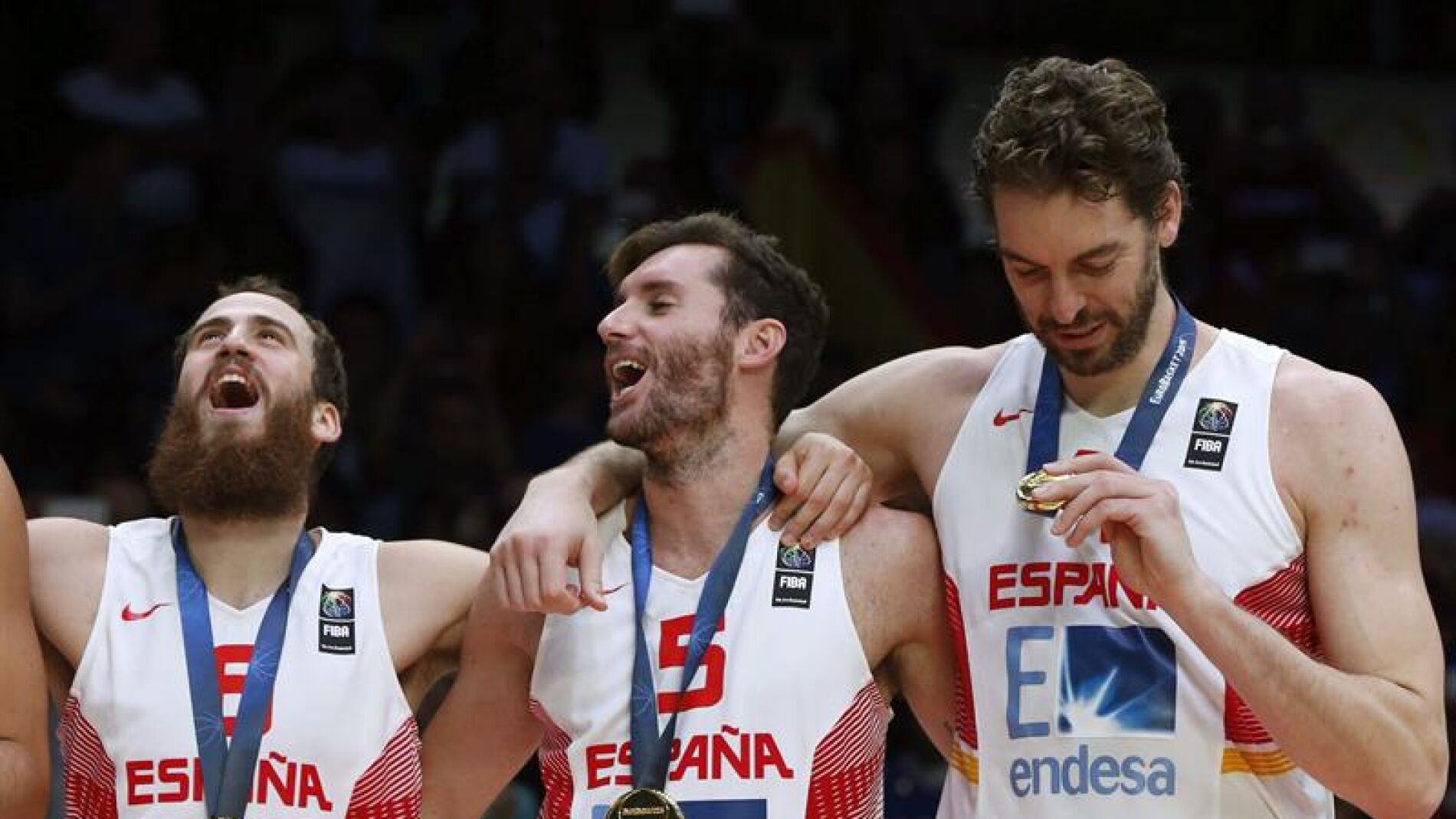 'Chacho', Rudy y Pau celebran el oro