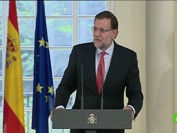 Frame 15.82798 de: Rajoy: "Como la URSS y Yugoslavia no existen, somos los primeros de Europa"