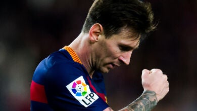Suárez recupera el olfato goleador en el partido que Messi se lesionó
