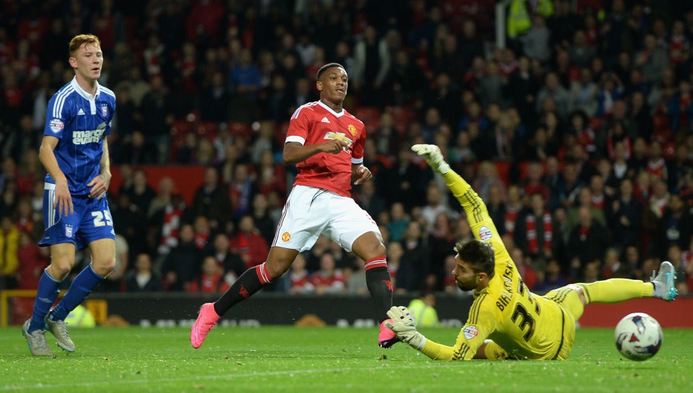 Anthony Martial aparca las críticas