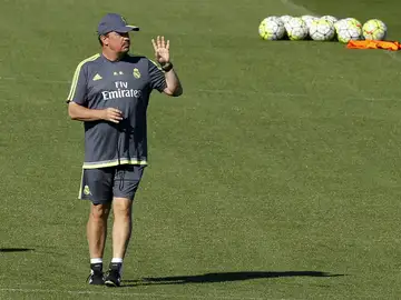 Rafa Benítez, en Valdebebas Rafa Benítez, en Valdebebas