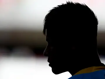 Neymar, pensativo en un partido con la selección brasileña Neymar, pensativo en un partido con la selección brasileña