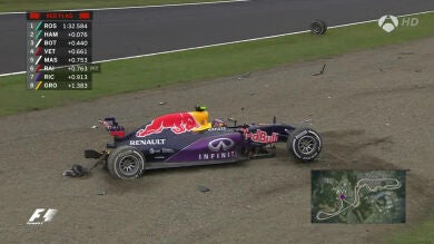 Kvyat destrozó su Red Bull con un brutal accidente en la Q3 de Japón