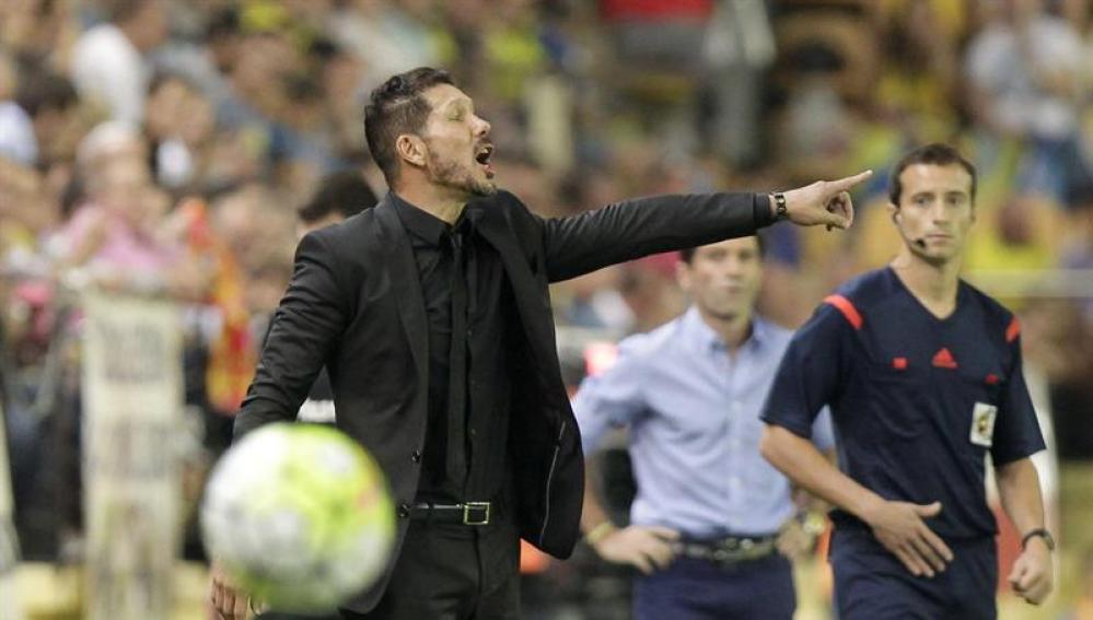 Simeone, durante el partido frente al Villarreal