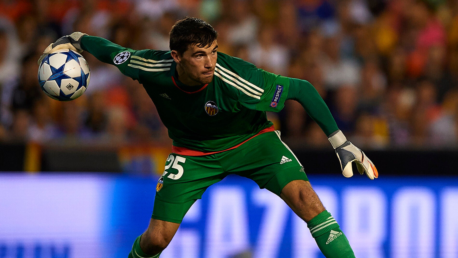 Mathew Ryan en un partido con el Valencia