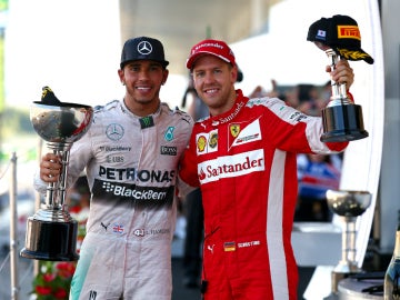 Hamilton y Vettel, tan amigos