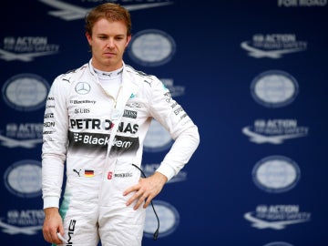Rosberg, con cara de circunstancias