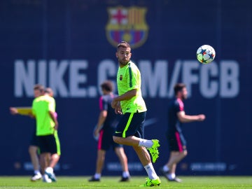Jordi Alba, durante un entrenamiento con el Barcelona