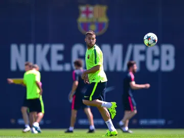 Jordi Alba, durante un entrenamiento con el Barcelona Jordi Alba, durante un entrenamiento con el Barcelona