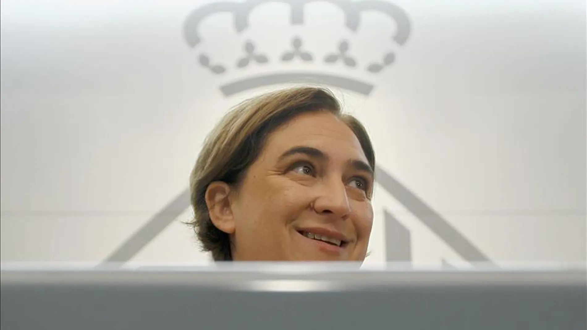 Ada Colau, ante los medios de comunicación Ada Colau, ante los medios de comunicación