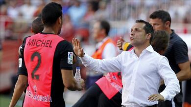 Sergi Barjuán destituido como entrenador de la UD Almería