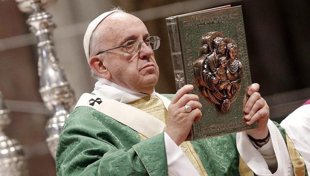 El Papa Francisco en la Basílica de San Pedro