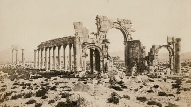 El Estado Islámico destruye el Arco del Triunfo de la milenaria ciudad siria de Palmira