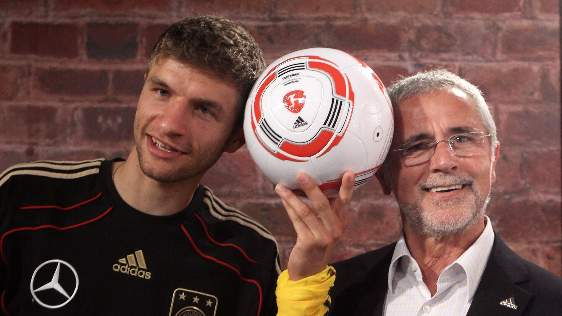 Thomas y Gerd M&uuml;ller, durante un acto en 2010