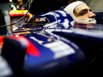 Carlos Sainz, a bordo del Toro Rosso