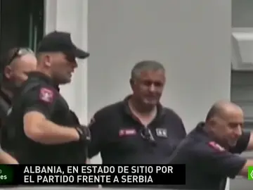 Albania, en estado de sitio Albania, en estado de sitio