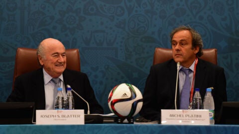 Joseph Blatter y Michel Platini