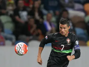 Cristiano, en un partido con Portugal Cristiano, en un partido con Portugal