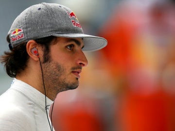 Carlos Sainz, en el paddock de Rusia