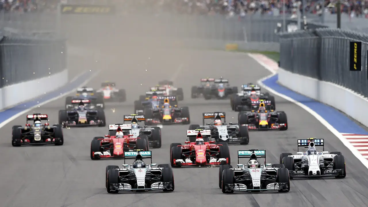 Así fue la salida del GP de Rusia 2015