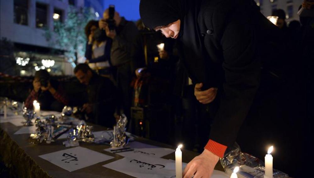 Velas por los fallecidos en el conflicto sirio