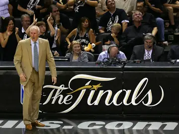 Gregg Popovich, durante un partido de las Finales con los Spurs Gregg Popovich, durante un partido de las Finales con los Spurs