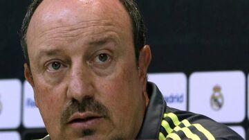 Rafa Benítez, en rueda de prensa con el Real Madrid