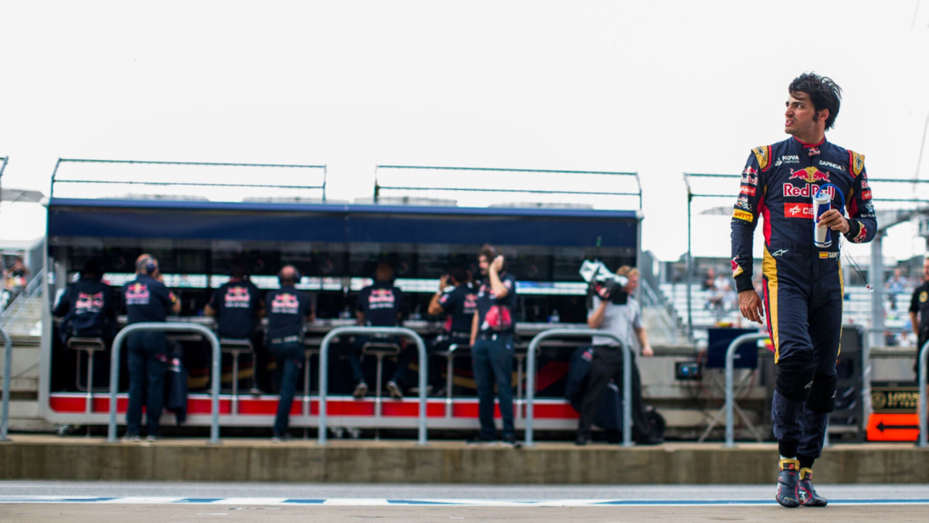 Sainz camina por Austin