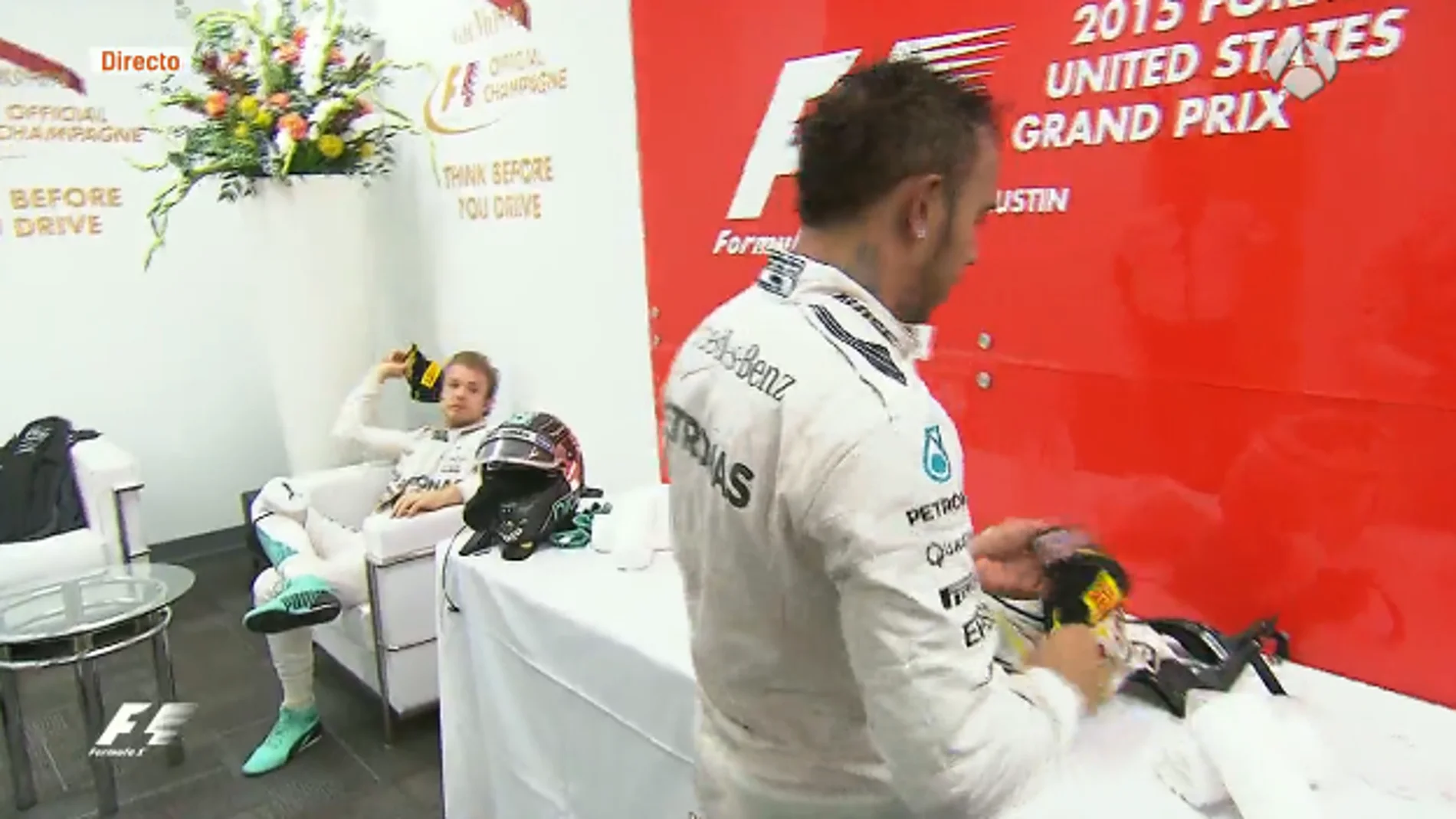 Rosberg le tira la gorra a Hamilton tras el GP de EEUU