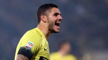 Icardi frente al Bolonia