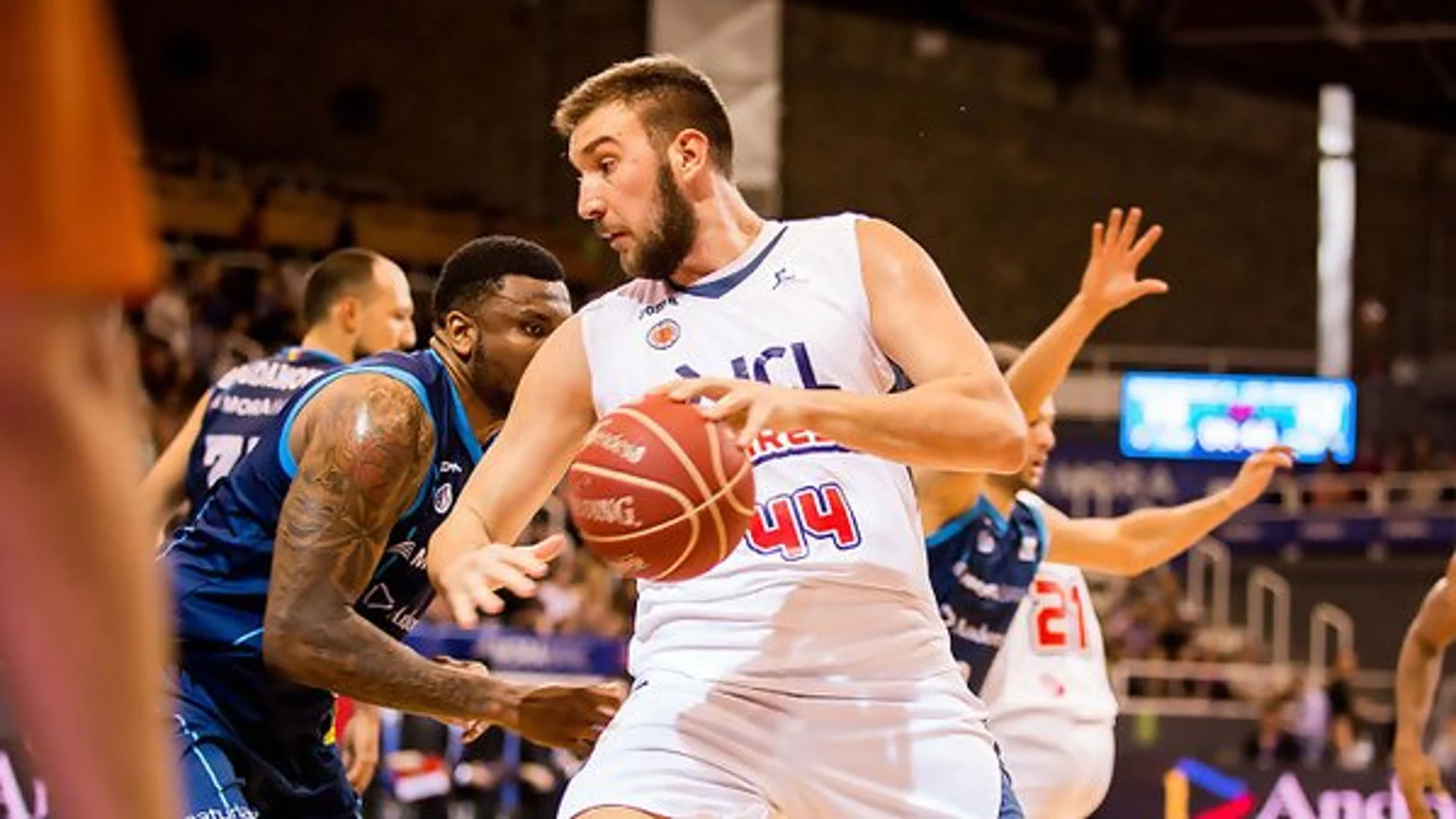 Dejan Musli, MVP del mes de octubre en la Liga Endesa Dejan Musli, MVP del mes de octubre en la Liga Endesa
