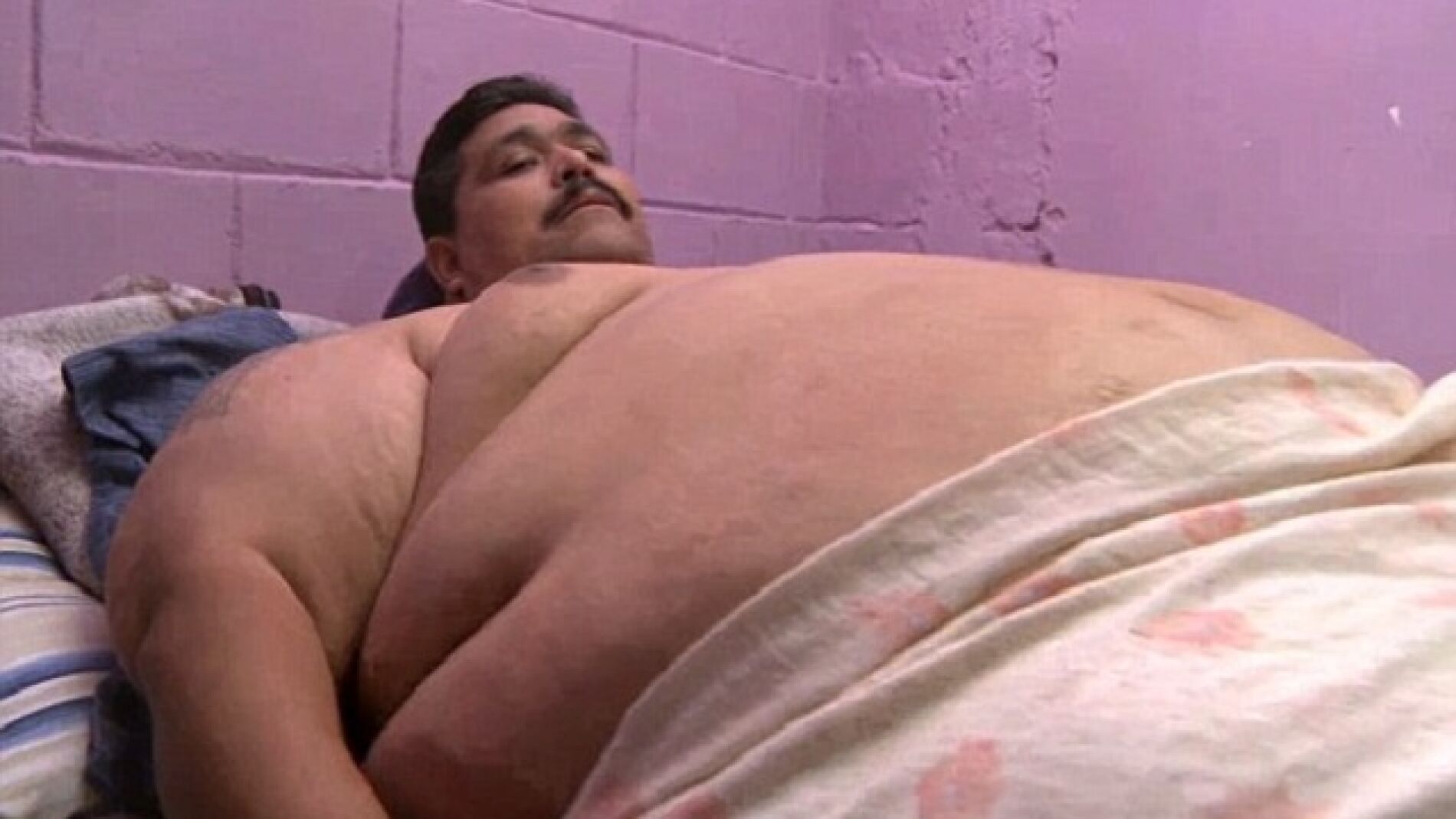 Andr&eacute;s Moreno, el hombre m&aacute;s obeso del mundo