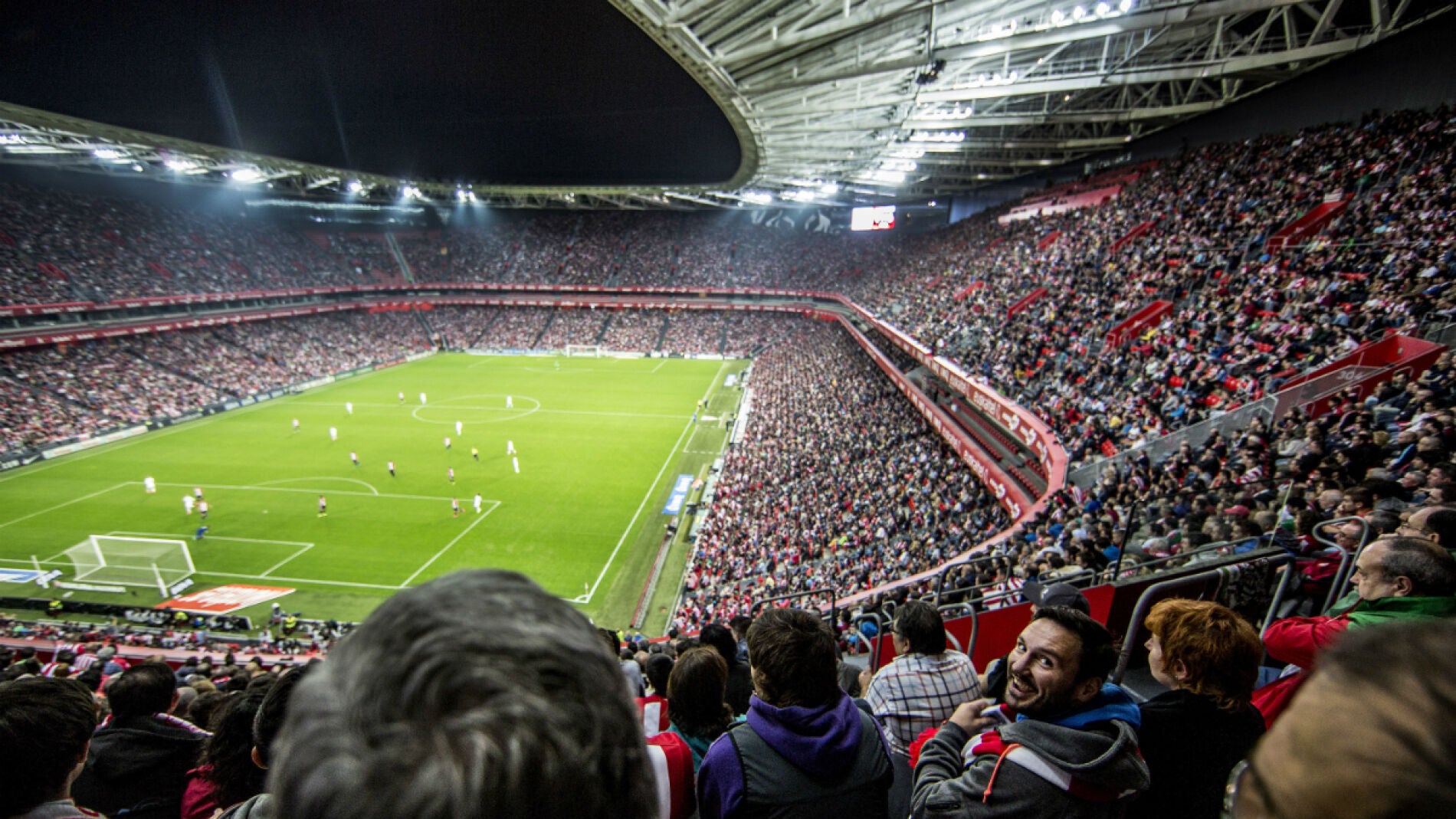 El nuevo San Mam&eacute;s, durante un Athletic - Real Madrid