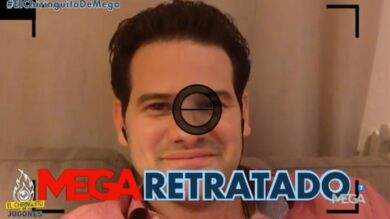 Quim Domènech, mega retratado por los jugadores del Villanovense
