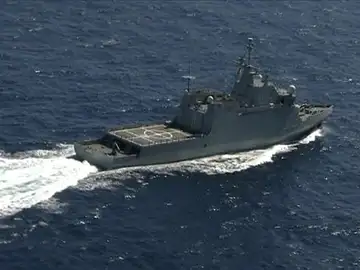 Uno de los barcos que trabaja en la búsqueda de los militares desaparecidos. Uno de los barcos que trabaja en la búsqueda de los militares desaparecidos.