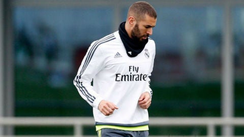 Karim Benzema durante un entrenamiento